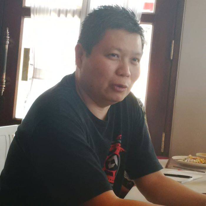 Pemilik Warnet Pasar Potensial AMD