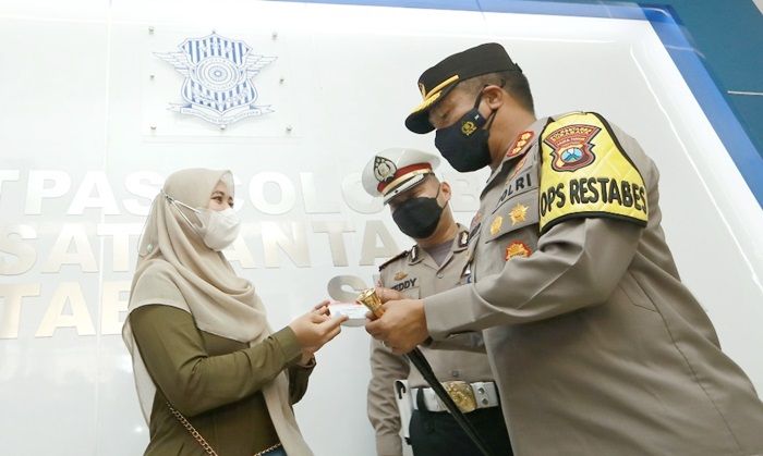 Libatkan Bhabinkamtibmas se-Surabaya, Polrestabes Luncurkan SIM Cak Bhabin