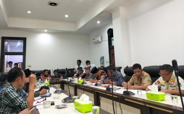 Belasan Aktivis PORTAL Minta DPRD Kabupaten Pasuraun Sidak Tambang Ilegal