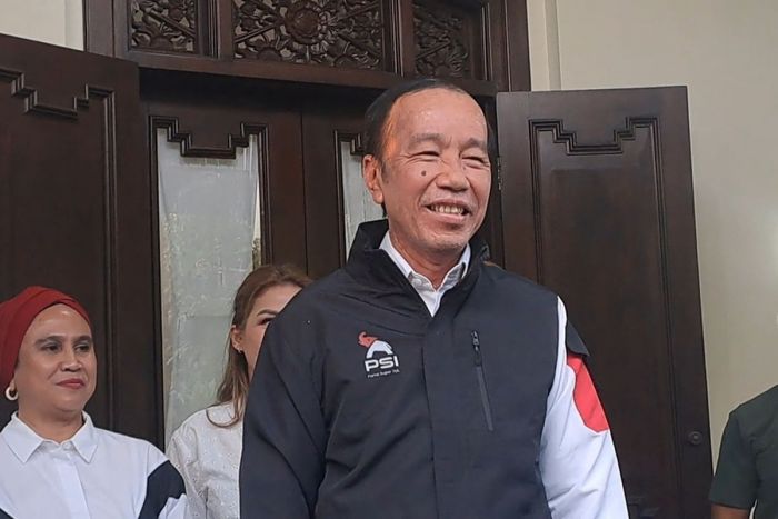 Jokowi Bajak Kader Nasdem, Merayu Kader PKB dan PDIP untuk PSI Jokowi Bajak Kader Nasdem, Merayu Kader PKB dan PDIP untuk PSI
