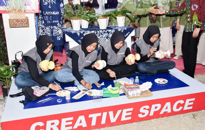 Wabup Dirham Buka Pameran Pendidikan Lamongan 2026