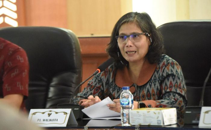 Pj Wali Kota Kediri Beri Arahan Dalam FGD Likuiditas Dana Pihak Ketiga