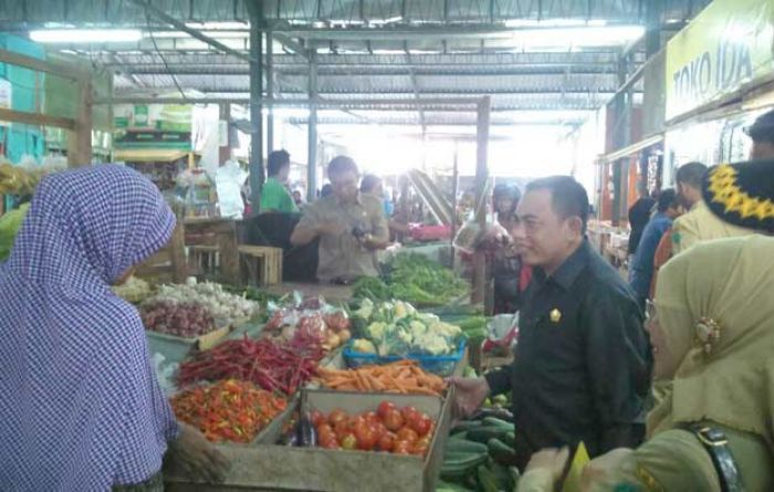 Pantau Harga Sembako, Dewan Sidoarjo Blusukan ke Pasar Tradisional