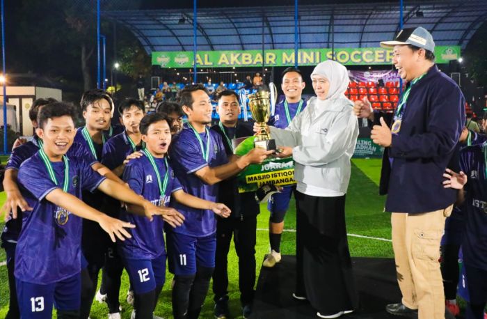 Gubernur Khofifah Hadiri Grand Final Marbot Soccer League, Pererat Persaudaraan dan Kesehatan