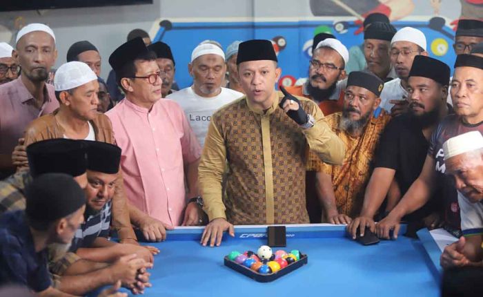 Owner MBS Gelar Fun Match Biliar, Peserta Wajib Bersarung dan Kenakan Peci