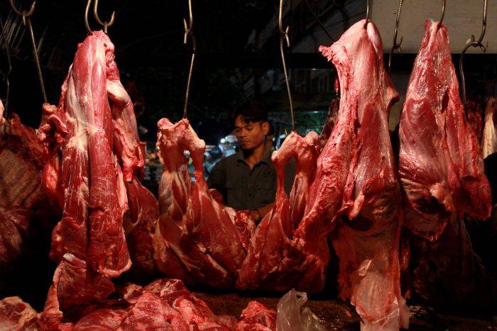 Instruksi Jokowi Gagal, di Surabaya dan Gresik Harga Daging Rp 100 hingga 120 Ribu per Kg