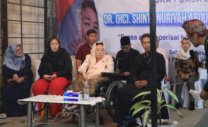 Shinta Nuriyah Abdurrahman Wahid Buka Bersama PKL dan Yatim Dhuafa di Jombang