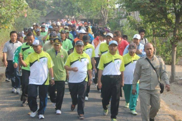 Ribuan Warga Senori Tuban Meriahkan Jalan Sehat Bersama GP Ansor