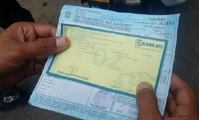 Kikis Calo Pengambilan Tilangan, Kejari Bangil Siapkan Pembayaran Tilang via Bank Kikis Calo Pengambilan Tilangan, Kejari Bangil Siapkan Pembayaran Tilang via Bank