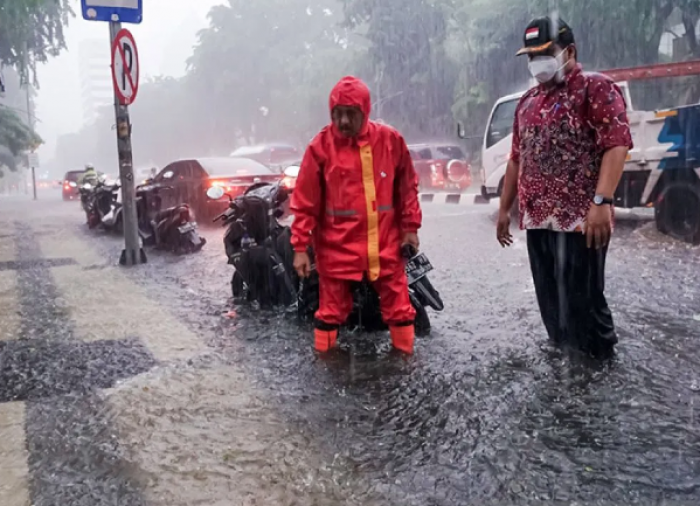 Info BMKG Sabtu 1 Mare 2025t: Awal Puasa Jatim Masih Hujan, Surabaya Diguyur Jam Berapa?