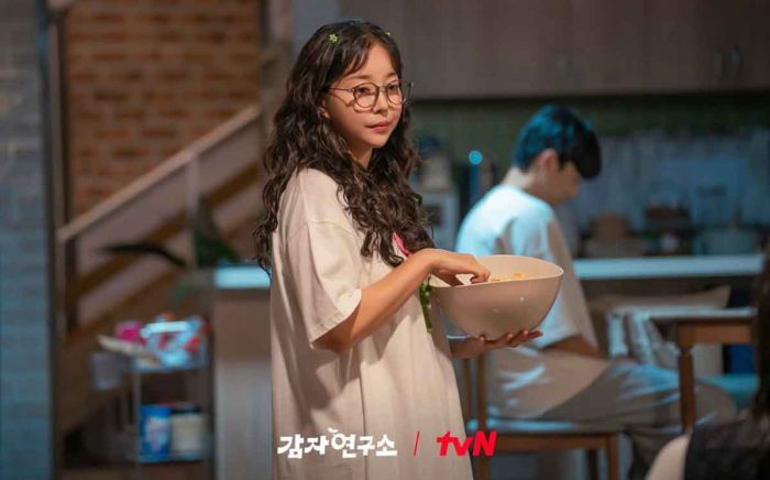 TVN Rilis Cuplikan Karakter Kim Ga Eun dalam Drama 