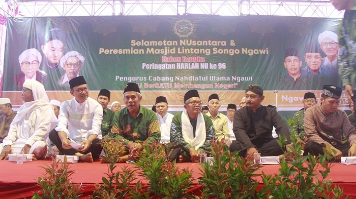 Puncak ​Harlah NU ke-96, PCNU Ngawi Resmikan Kantor dan Masjid