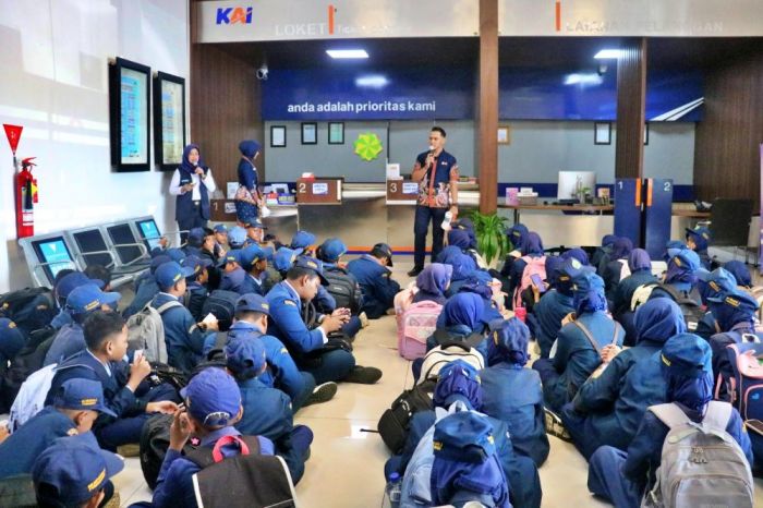 Kenalkan Keselamatan Kereta Api untuk Anak, KAI Daop 7 Gelar Eduspoor