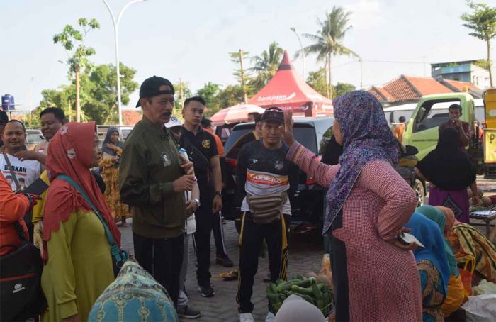 Bersama DPD PKS Pamekasan, Pasangan Tauhid Serap Keluhan Pedagang