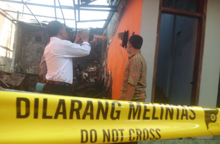 Gudang Kantor BRI Cabang Mojokerto Terbakar