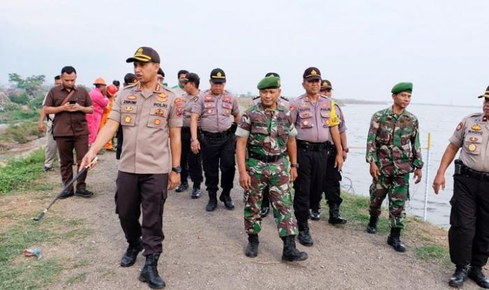 Antisipasi Banjir, Kapolresta Sidoarjo Cek Posko Tanggap Bencana Polresta Sidoarjo di Porong