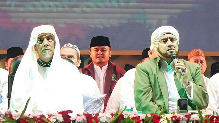 Hadiri Lirboyo Bersholawat, LDII Jatim Tegaskan Peran Pesantren sebagai Benteng Moral Bangsa Hadiri Lirboyo Bersholawat, LDII Jatim Tegaskan Peran Pesantren sebagai Benteng Moral Bangsa