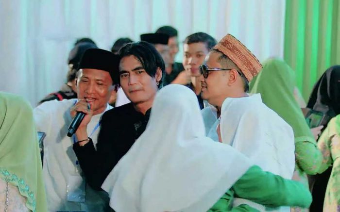 Charly Van Houten dan Gus Miftah Meriahkan Harlah ke-79 Muslimat di Pamekasan, Khofifah Titip Salam