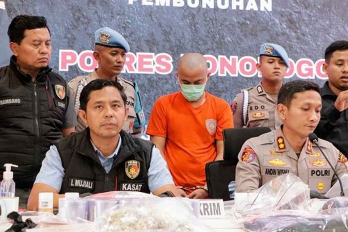 Penemuan Mayat Perempuan Setengah Telanjang di Hutan Jati Ponorogo, Ternyata Dibunuh Suaminya