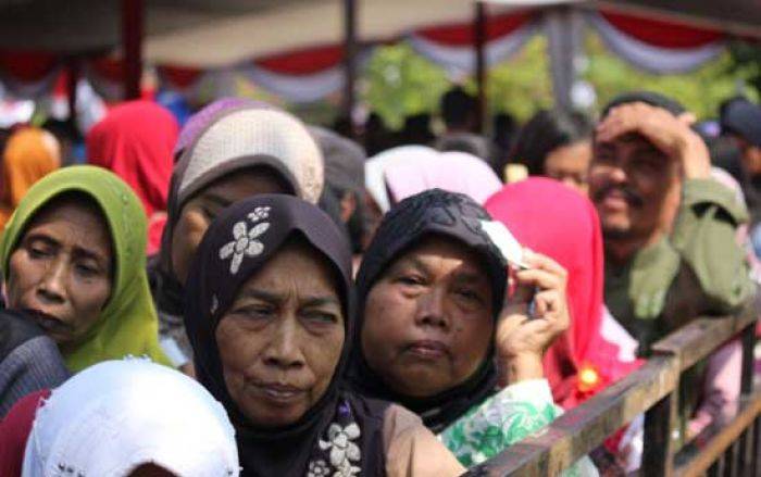 4 BUMN di Tuban Gelar Pasar Ramadan Murah dan Bagi-bagi Sembako Gratis