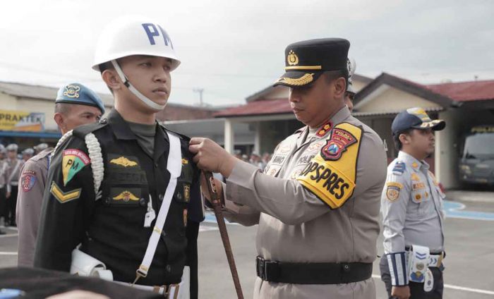 Polres Kediri Laksanakan Upacara Gelar Pasukan Operasi Keselamatan Semeru 2025