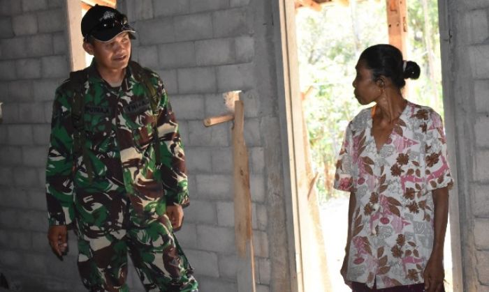 Haru Rumah Direhab, Kaidem Doakan Satgas TMMD 106 Dapat Pahala