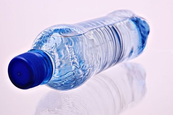 Simak Efek Bromat dalam Air Minum Kemasan Bagi Kesehatan 