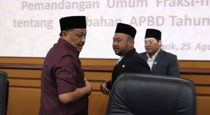 Konfercab PDIP Gresik: Mujid Riduan Kembali Dijagokan Jadi Ketua Konfercab PDIP Gresik: Mujid Riduan Kembali Dijagokan Jadi Ketua