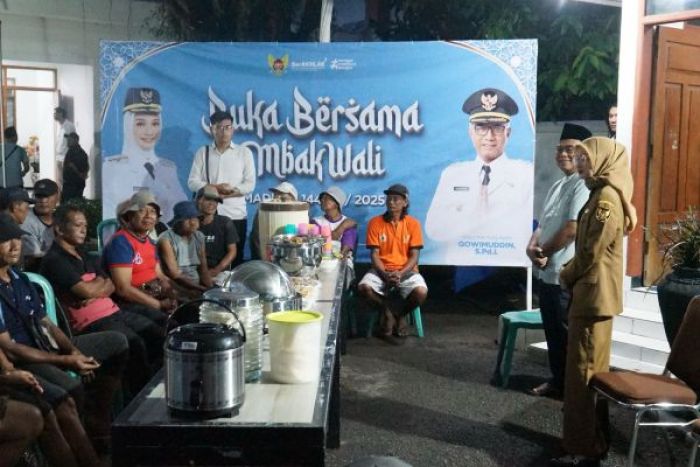 Berbagi Kebahagiaan Kala Ramadan, Wali Kota Kediri Ajak Buka Puasa Bersama Masyarakat Tidak Mampu