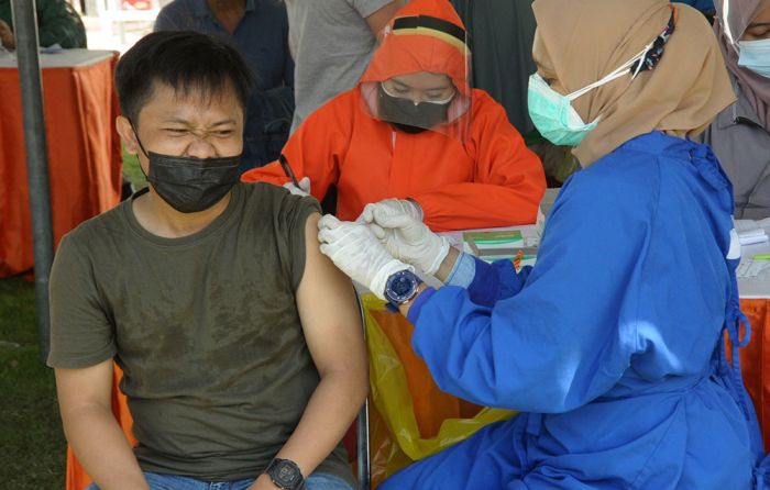 Target Wujudkan Herd Immunity Bagi Warga Surabaya Terkendala Pasokan Vaksin