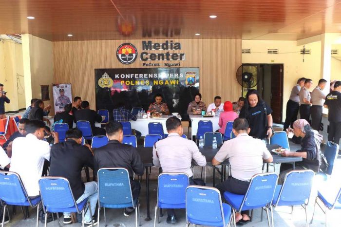 Ngopi Bareng Awak Media, Kapolres Ngawi Kuatkan Sinergi dan Kolaborasi