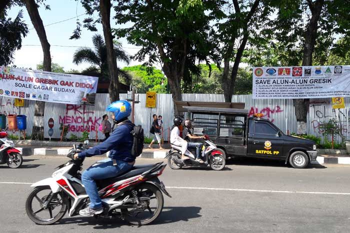 Polemik Revitalisasi Alun-Alun Gresik, Dewan Minta Pemkab Beri Pemahaman ke Masyarakat