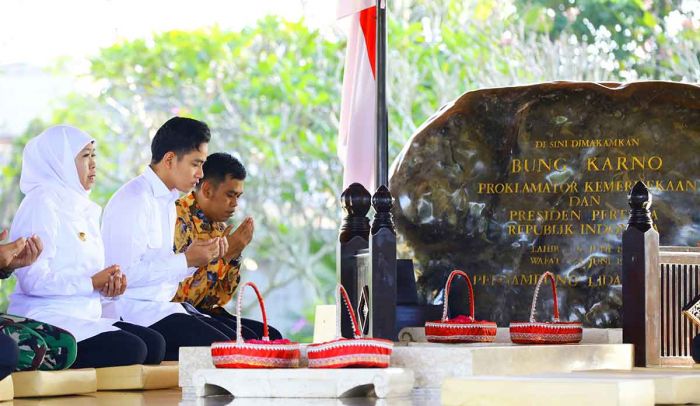 Di Blitar, Wapres Gibran Sowan ke Gus Iqdam hingga Tinjau Sentra Kendang dan Peternakan Di Blitar, Wapres Gibran Sowan ke Gus Iqdam hingga Tinjau Sentra Kendang dan Peternakan