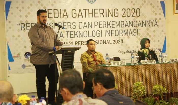 Sinergitas Membangun Kota Probolinggo, Wali Kota Habib Hadi Ajak 60 Wartawan Gathering ke Yogyakarta