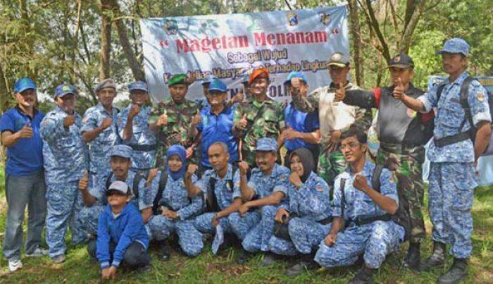 Gandeng Berbagai Elemen Masyarakat, Kodim 0804/Magetan Lakukan Penghijauan di Cemoro Sewu