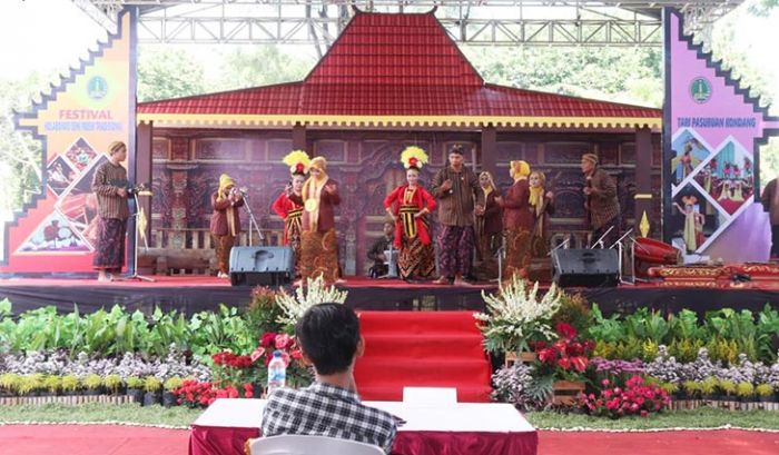 Kelurahan se-Kota Pasuruan Ramaikan Festval Kolaborasi Seni Musik Tradisional