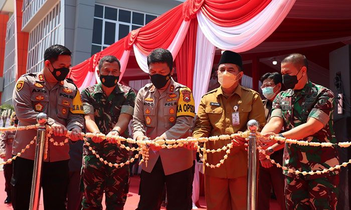 Kapolda Jatim Resmikan 3 Gedung Baru di Mapolres Gresik