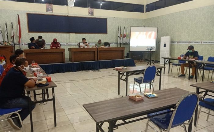 Tim Bapaslon Perseorangan Surabaya Laporkan KPU dan Bawaslu ke DKPP