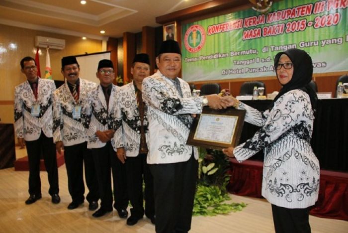 Guru Dituntut Kerja Profesional Wujudkan Pendidikan Bermutu