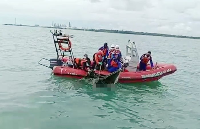 Ada ​Mayat Terapung di Perairan Tuban, Diduga Penumpang Kapal Karam Akibat Dihantam Ombak Besar