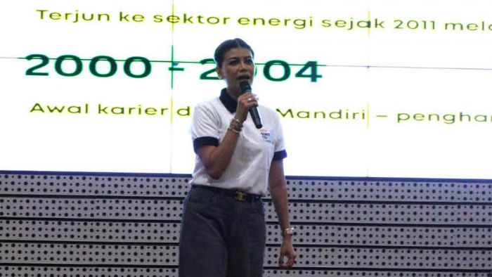ITS Teken MoU dengan AESI, Perkuat Komitmen di Bidang EBT Energi Surya ITS Teken MoU dengan AESI, Perkuat Komitmen di Bidang EBT Energi Surya