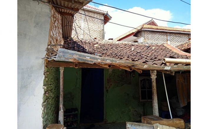 Warga Desa Pandian Sumenep Keluhkan Kerusakan Rumahnya, Karena Program RTLH