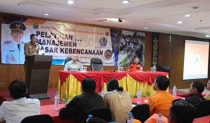 Wali Kota Malang Dorong Peran Aktif Camat hingga RT/RW dalam Menyebarkan Informasi Kebencanaan Wali Kota Malang Dorong Peran Aktif Camat hingga RT/RW dalam Menyebarkan Informasi Kebencanaan