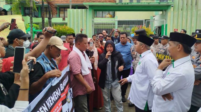 Keluarga Korban Pencabulan Desak Kemenag Bangkalan Cabut Izin Ponpes di Galis