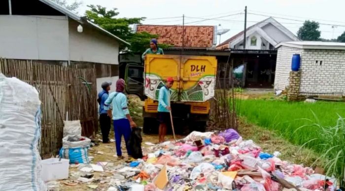 DLH Pamekasan Olah Sampah Plastik hingga Maggot untuk Dongkrak PAD