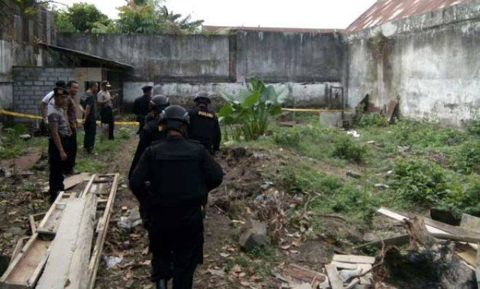 Bersihkan Sumur Tua, Warga Jalan Tanjung Temukan Granat dan Kepala Mortir