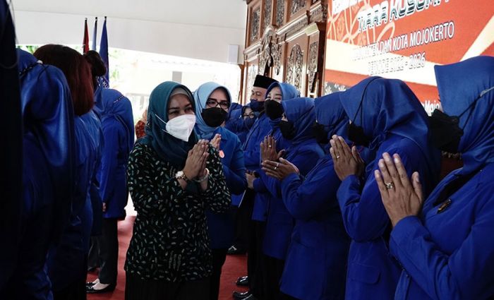 Wali Kota Mojokerto Hadiri Pelantikan DPC Tiara Kusuma