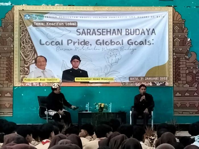 Lestarikan Budaya Jawa, SMAN 2 Batu Gelar Sarasehan Menguak Filosofi Tumpeng