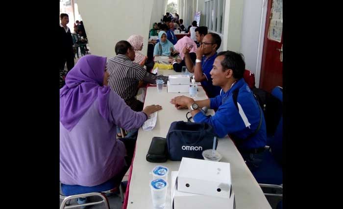 HKN ke-52, Dinkes Gresik Gelar Check Up Kesehatan Massal