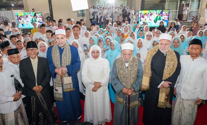 4 Ulama Mesir Hadiri Haul Pendiri Yayasan Sekolah Khadijah, Khofifah: Beri Siraman Ilmu Penuh Hikmah